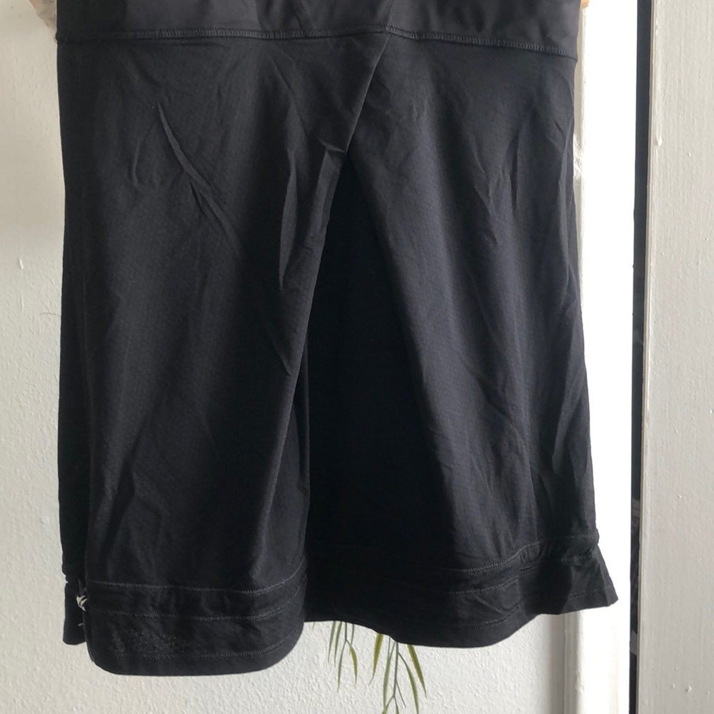 Lululemon pull string tank - Picture 6 of 6